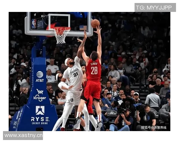 今日独行侠背靠背挑战快船浓眉加福德克莱缺阵影响比赛走势